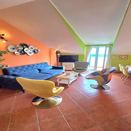 Villa Adrian *